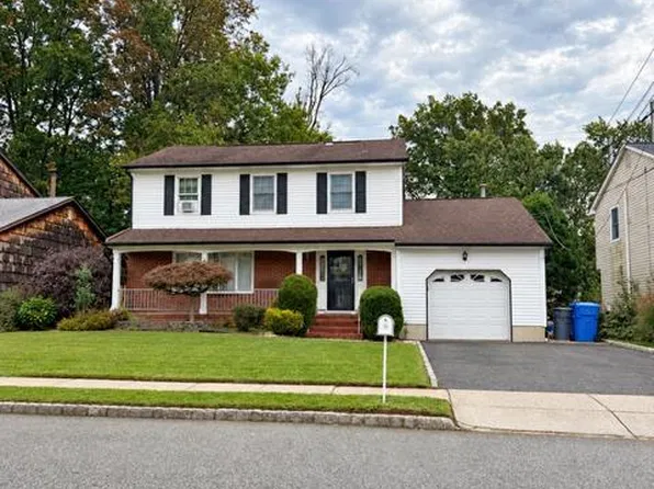 42 Westside Ave, Avenel, NJ 07001