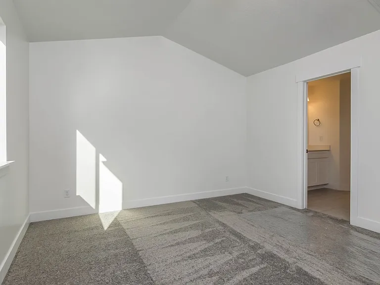 2299 N 3720 W — Photo 11