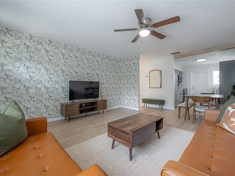 6908 S Macdill Ave #A — Photo 4