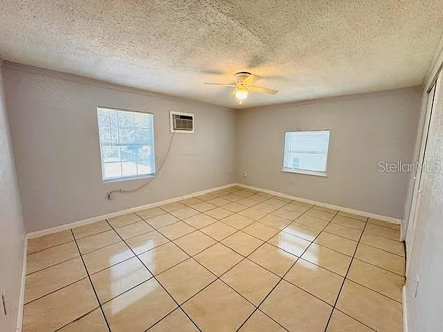 2722 S Sunrise Ct #C — Photo 12