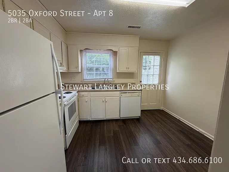 5035 Oxford St #8 — Photo 6