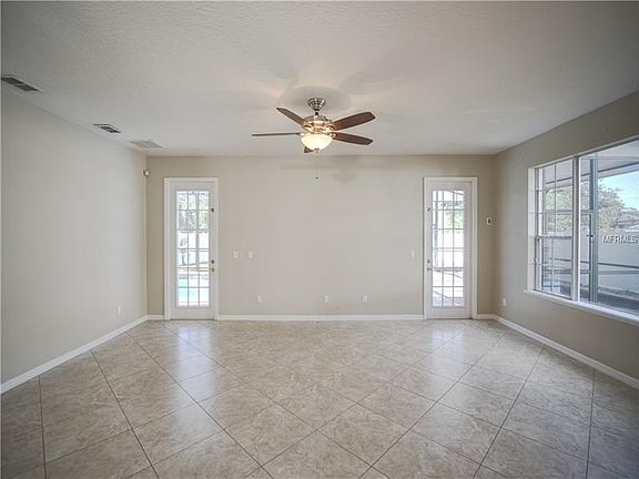 Home For Sale In Meadow Woods