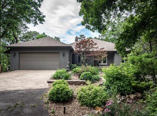 20722 River View Ct, Roland, AR 72135