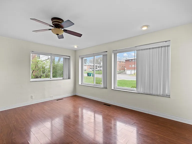 7848 Big Bend Blvd — Photo 15