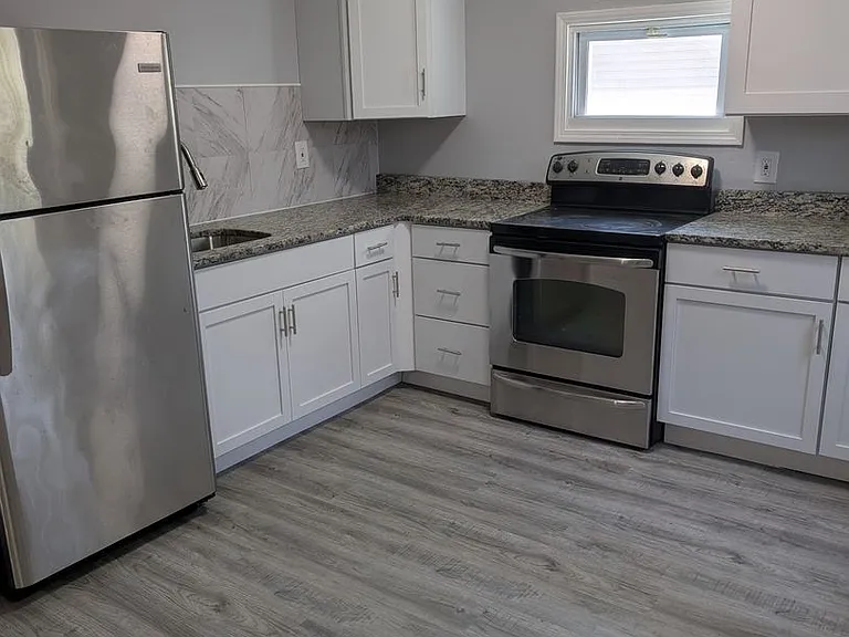 21000 Crystal Ave — Photo 5