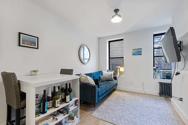 Rented by Dalan Rentals | media 13