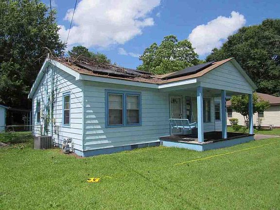 2nd image of 2795 Bonnie Ave