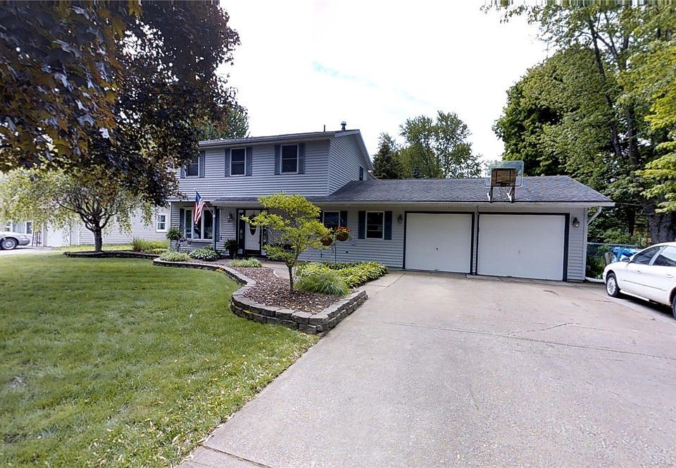 1st image of 6822 Shelly Dr