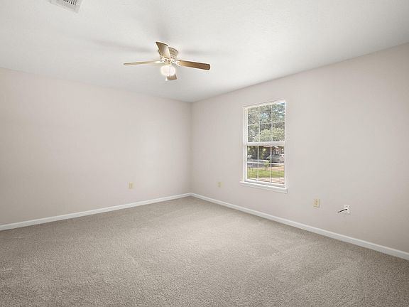 5th image of 516 Whittington St