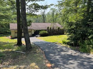 45 Laurel Run Rd, Wilkes Barre, PA 18702