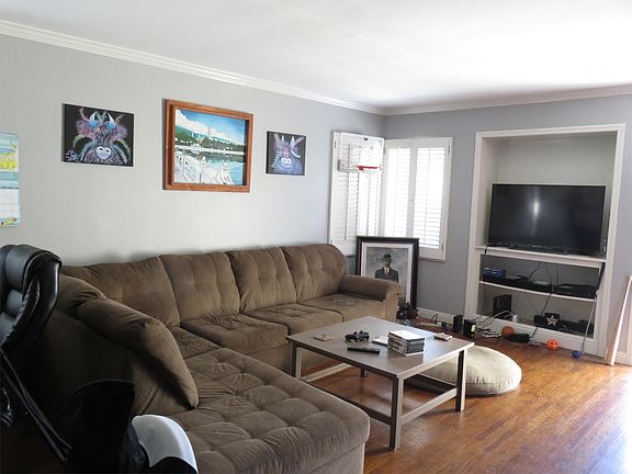 3rd image of 3748 Tennyson St #1