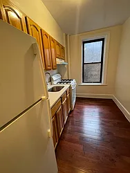 Rented by Metropolis International Realty Inc.