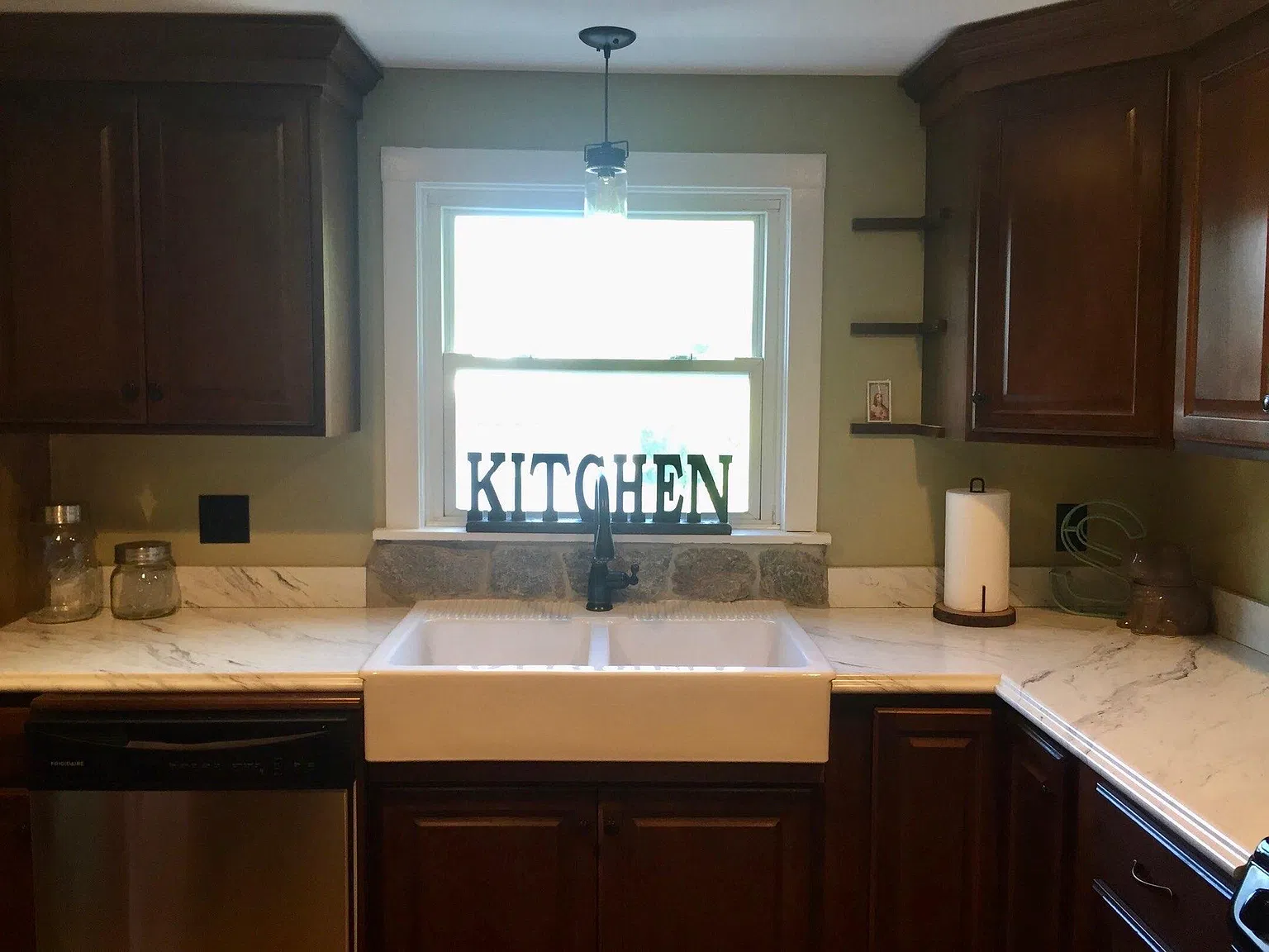 1 bed, 700 sqft, $2,150 — Photo 3