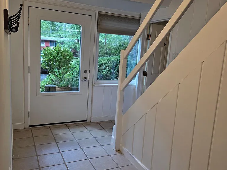 3404 Executive Ave — Photo 3