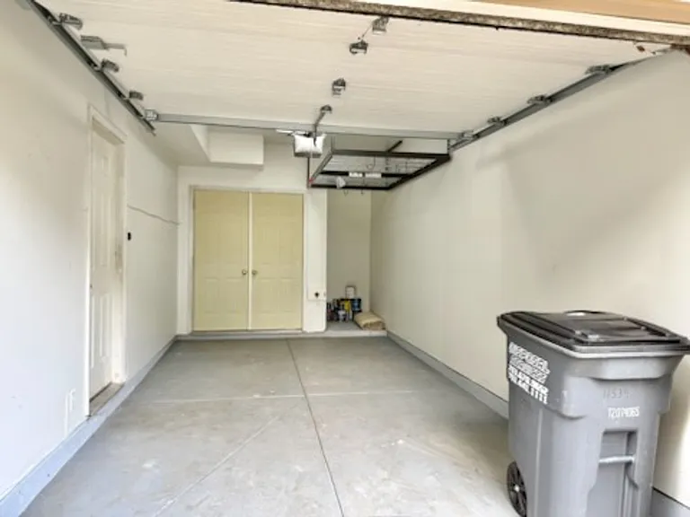 11539 Bertram St — Photo 27