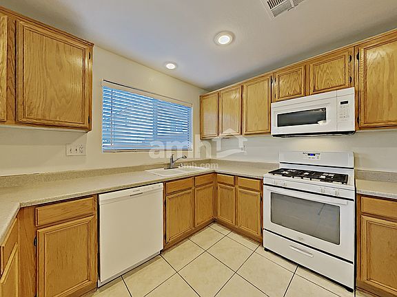 3rd image of 6257 Maidenhair Fern Ct