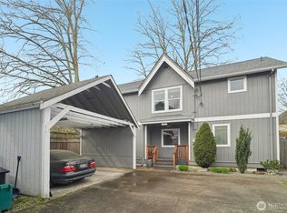 945 21st Ave, Seattle, WA 98122