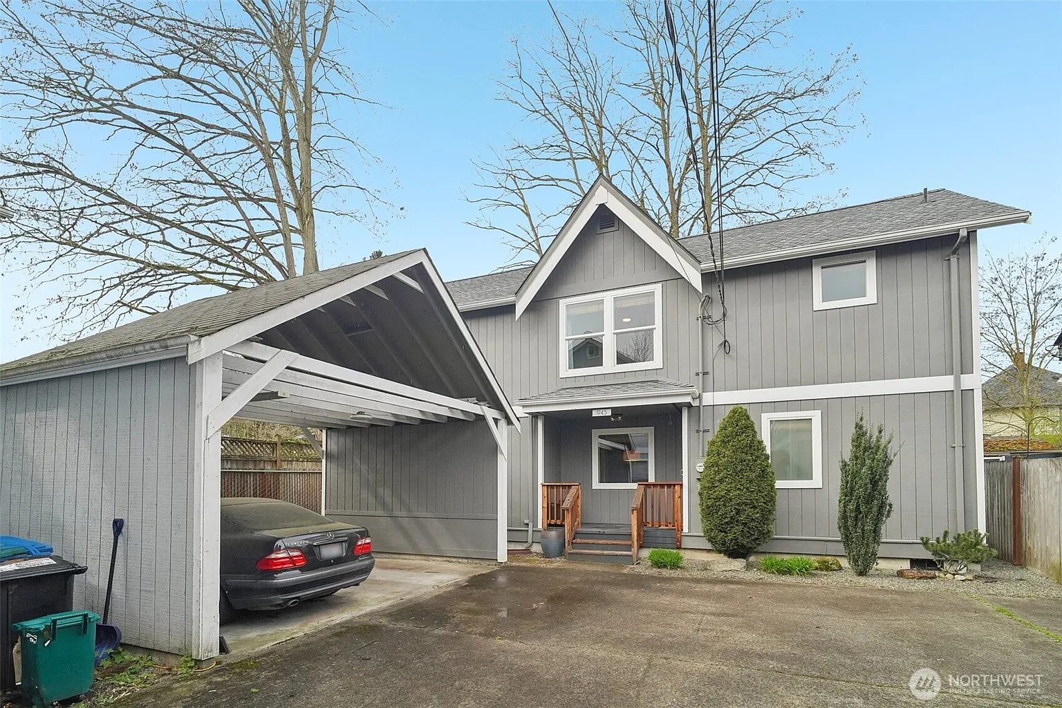 945 21st Avenue photo 1