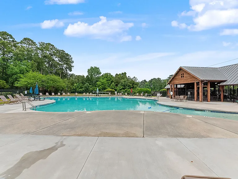 247 Clayburne Dr — Photo 30