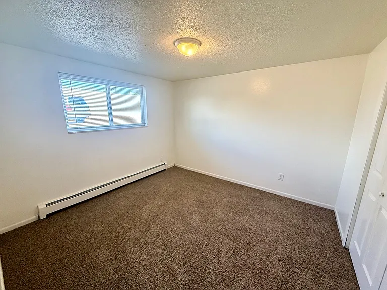 1419 Coffman St — Photo 27