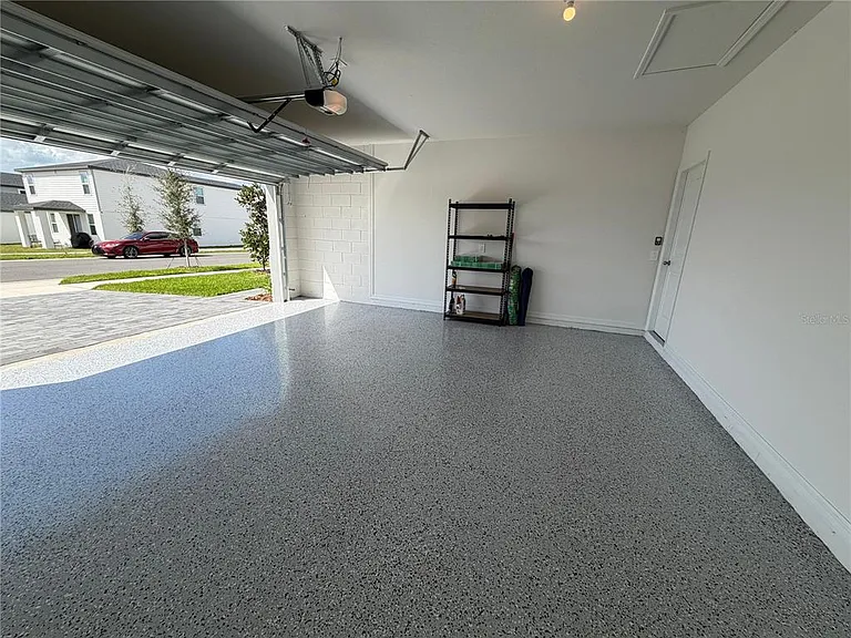 5009 Katrina Dr — Photo 18