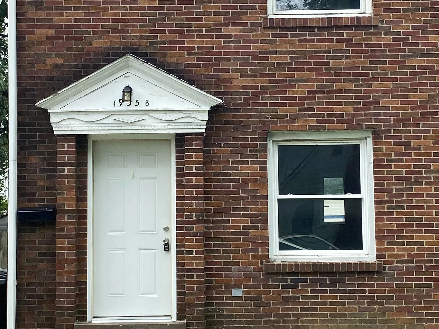 2 bed, $750 — Photo 1