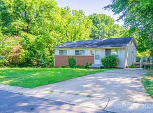 2519 Abelwood Rd, Charlotte, NC 28216