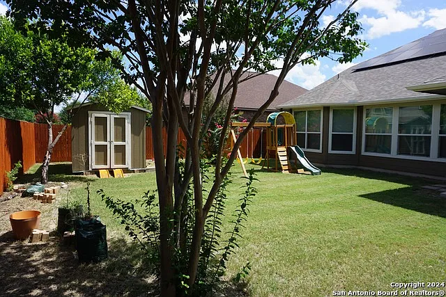 2114 Baltic Strm — Photo 48