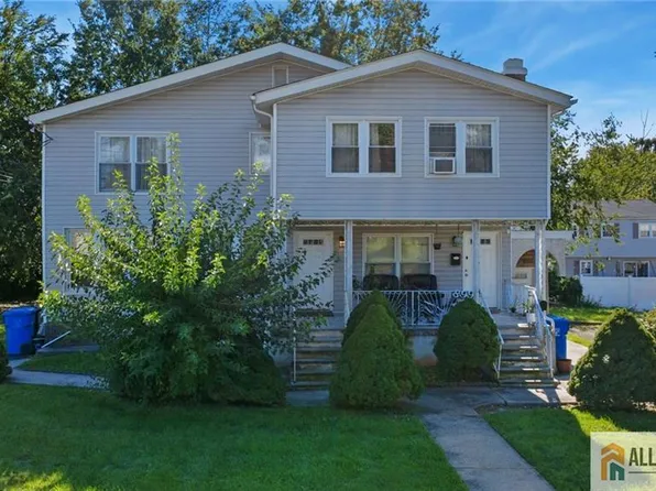 899 Green St, Iselin, NJ 08830