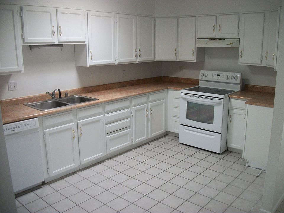 1st image of 3518 Cheraz Rd NE