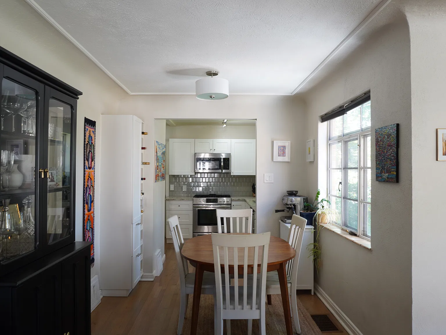 3 bed, 1.5 bath, 1251 sqft, $3,000 — Photo 4