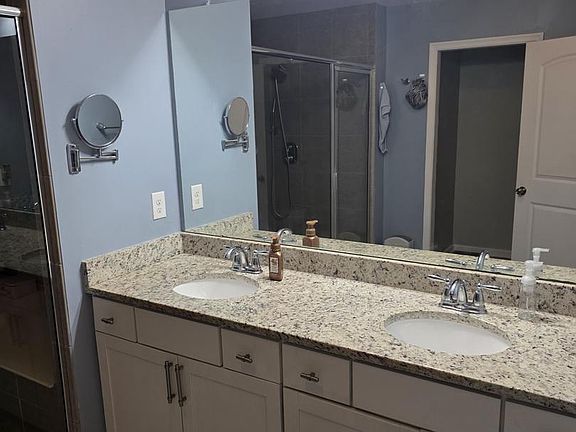 4th image of 636 Rigel Way