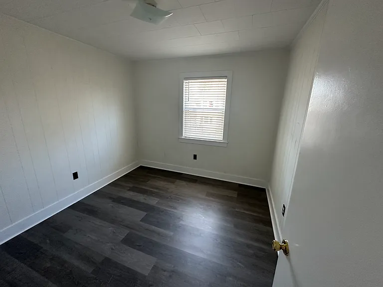 306 Waterlily Rd — Photo 5