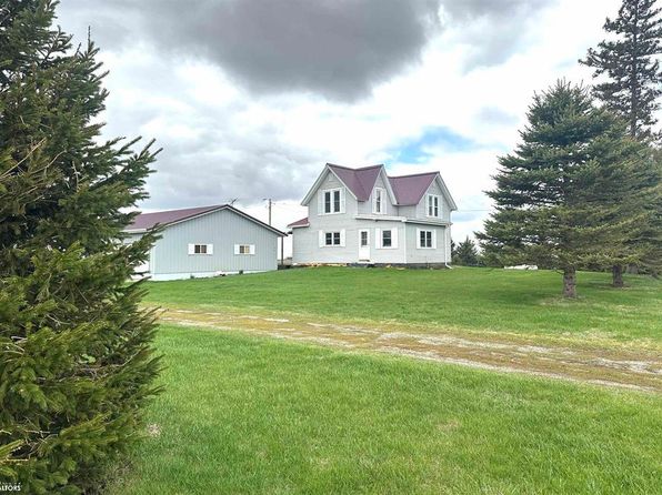 3422 280th St, Ackley, IA 50601