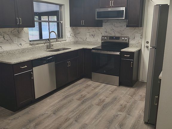 2nd image of 5304 Harbinger Rd