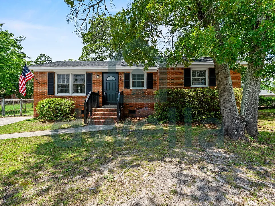 145 Gala Dr