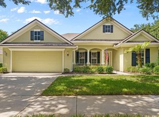 700 Garden Club Dr, Deland, FL 32724