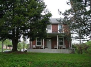 6322 Riverview Rd, Slatington, PA 18080