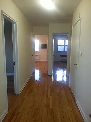 Rented by Astoria Realty | media 15