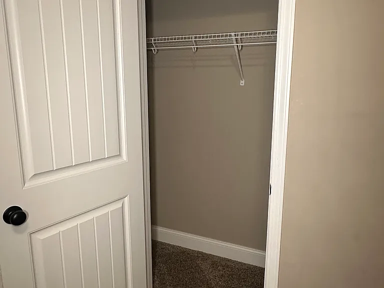 1124 Eagles View Dr — Photo 23