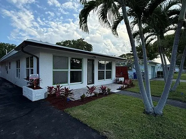 1404 NE 2nd St, Pompano Beach, FL 33060