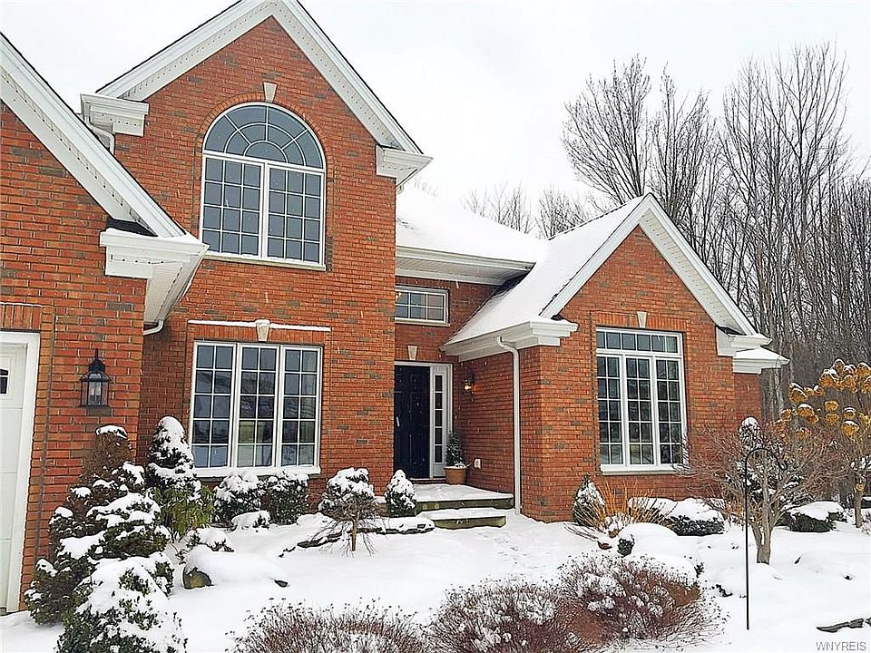 1st image of 170 Breezewood Dr
