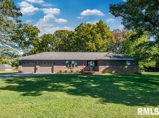 11520 S Romine Rd, Canton, IL 61520