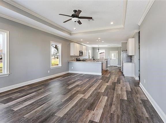 1905 Karl St. Arabi, LA  70032 -- Open concept living/kitchen/dining.