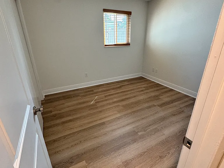 2436 SW Hideaway Ln — Photo 18