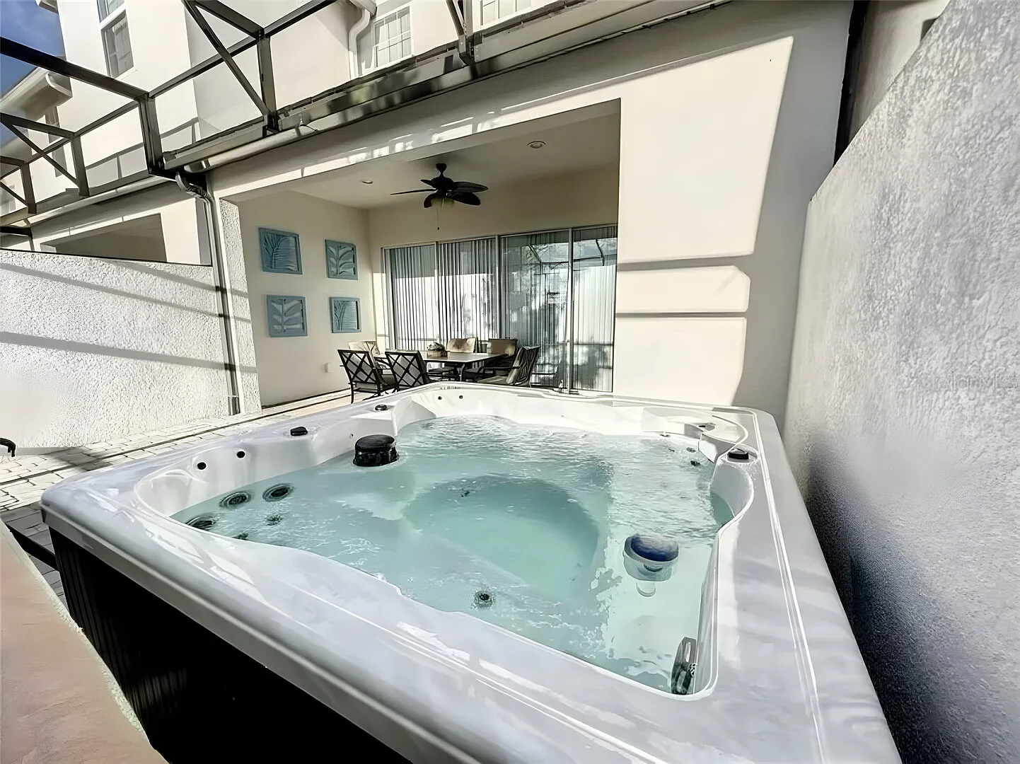 Festive Beautiful 3 BR TH in Gated Resort — Photo 4