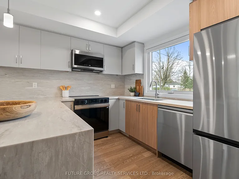 34 Poplar Ave #1 — Photo 8