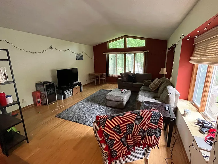 1408 Linden Dr — Photo 20