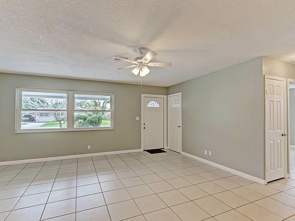 4th image of 1411 Rose Cir