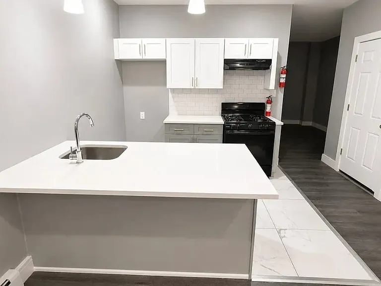 808 Clinton Ave #1G — Photo 3